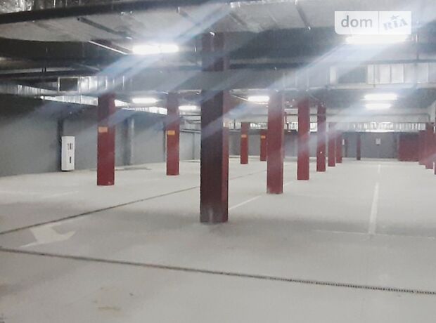 Место в подземном паркинге под легковое авто в Днепре, площадь 16 кв.м. фото 1 Место в подземном паркинге под легковое авто в Днепре, площадь 16 кв.м. фото 1