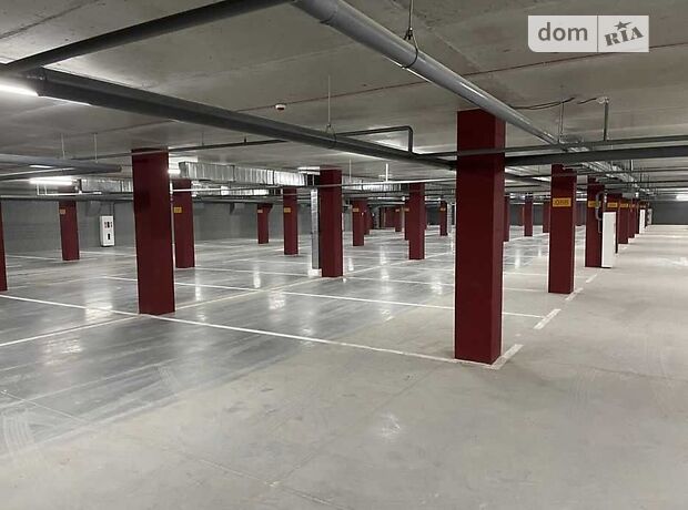 Место в подземном паркинге под легковое авто в Днепре, площадь 17 кв.м. фото 1