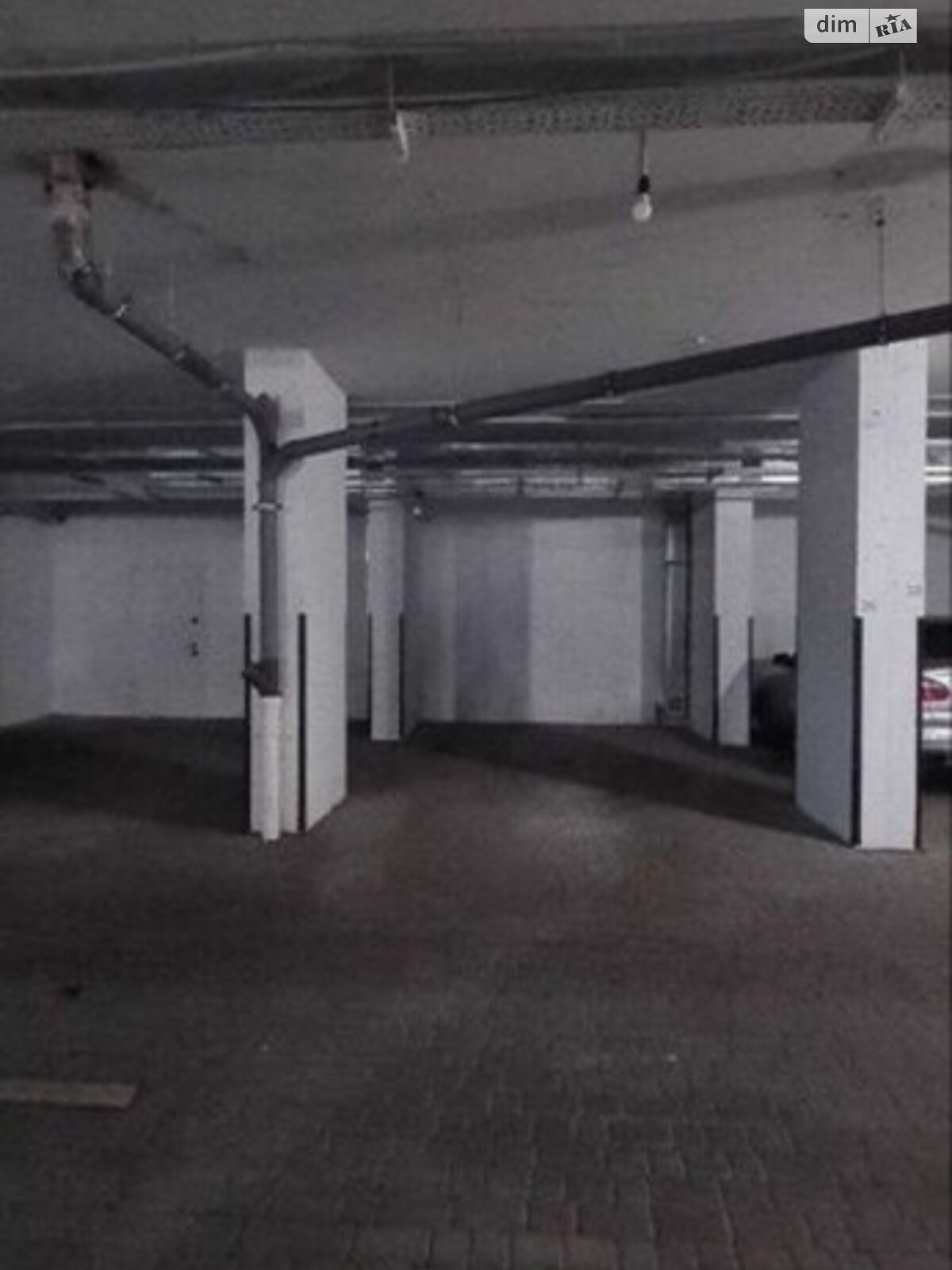 Место в подземном паркинге под легковое авто в Днепре, площадь 16.3 кв.м. фото 1