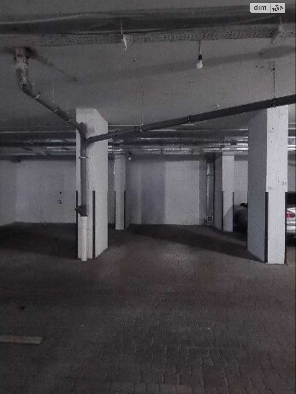 Место в подземном паркинге универсальный в Днепре, площадь 16.3 кв.м. фото 1