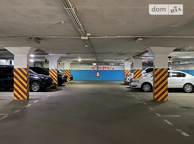 Место в подземном паркинге под легковое авто в Днепре, площадь 15.6 кв.м. фото 1