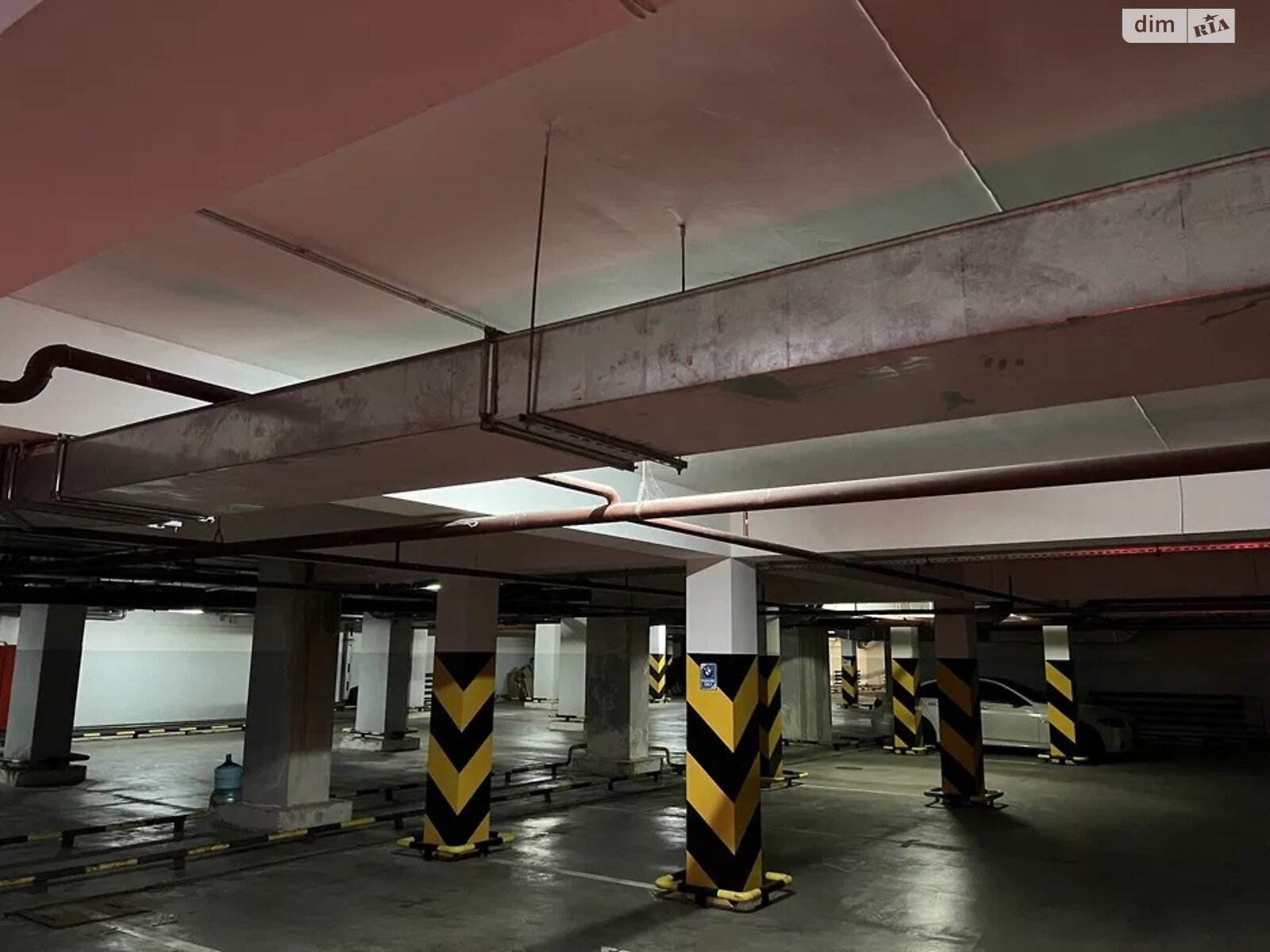 Место в подземном паркинге под легковое авто в Харькове, площадь 21 кв.м. фото 1