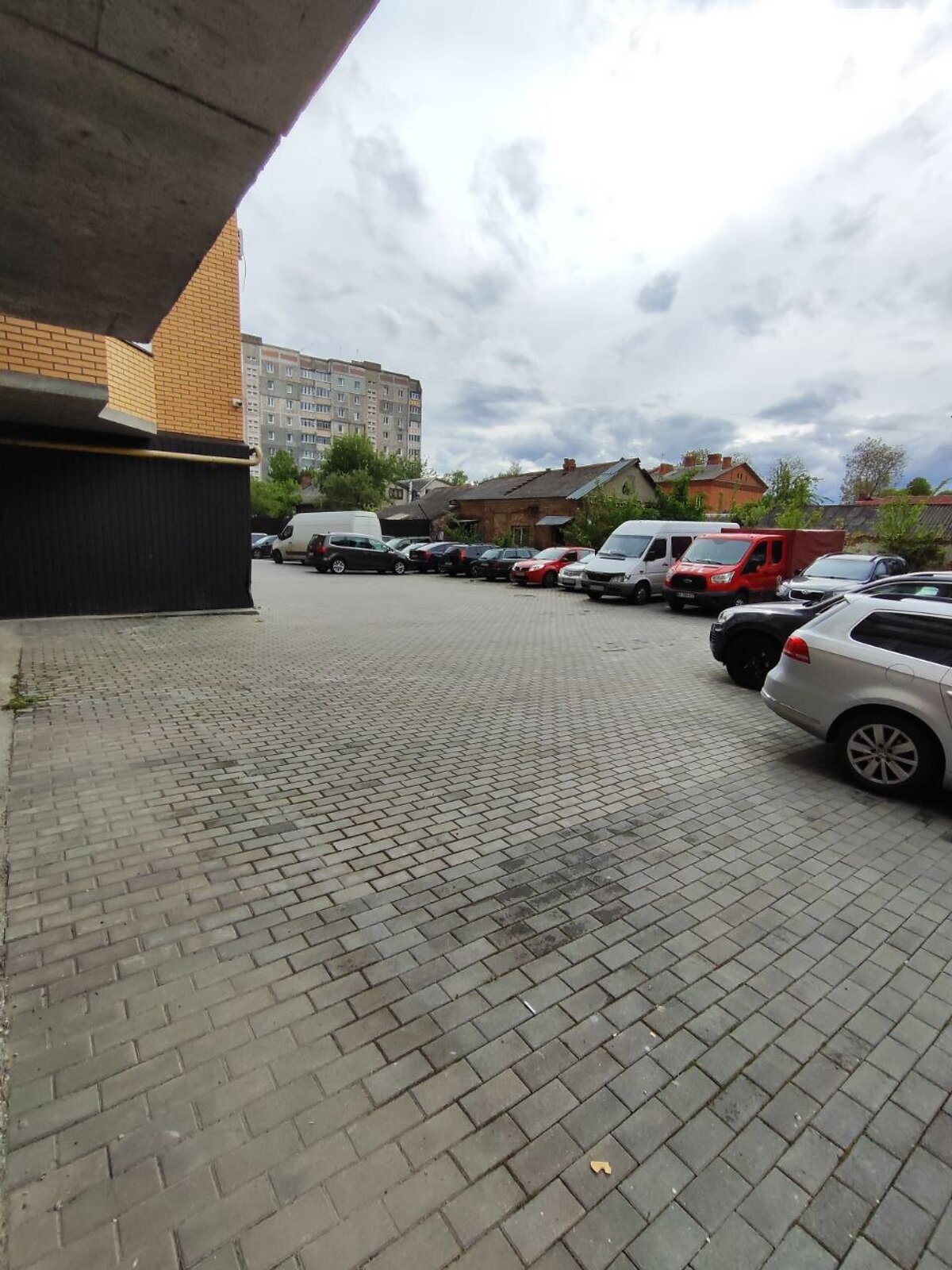 Місце в підземному паркінгу під легкове авто в Хмельницькому, площа 21.7 кв.м. фото 1 Місце в підземному паркінгу під легкове авто в Хмельницькому, площа 21.7 кв.м. фото 1