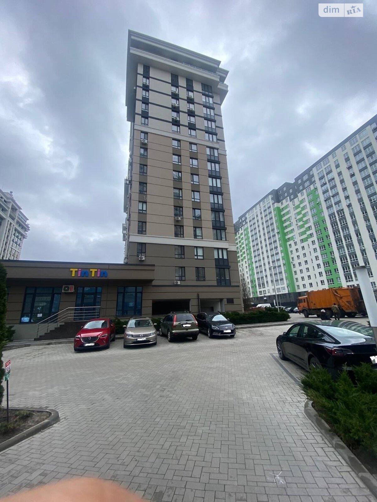 Місце в підземному паркінгу під бус в Ірпені, площа 20 кв.м. фото 1 Місце в підземному паркінгу під бус в Ірпені, площа 20 кв.м. фото 1