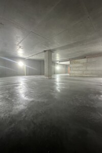 Место в подземном паркинге под легковое авто в Ивано-Франковске, площадь 15 кв.м. фото 2