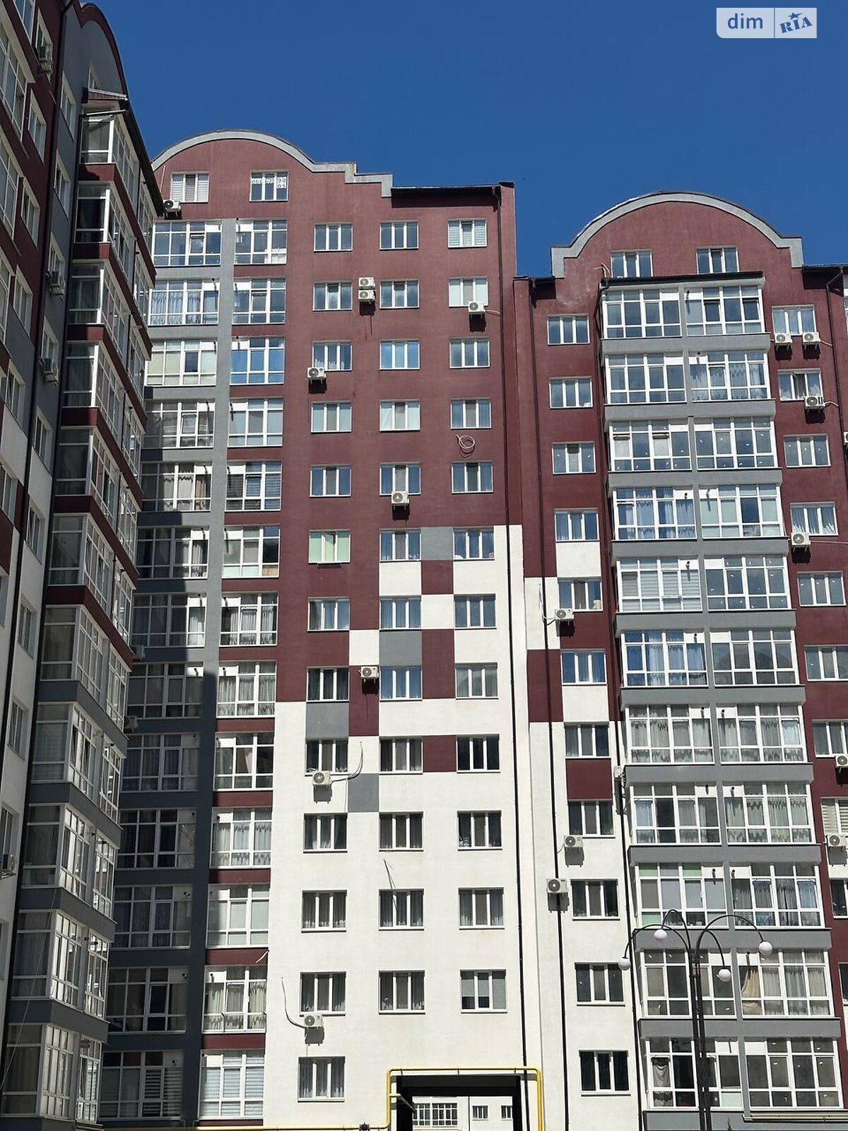 Место в подземном паркинге универсальный в Ивано-Франковске, площадь 17.2 кв.м. фото 1