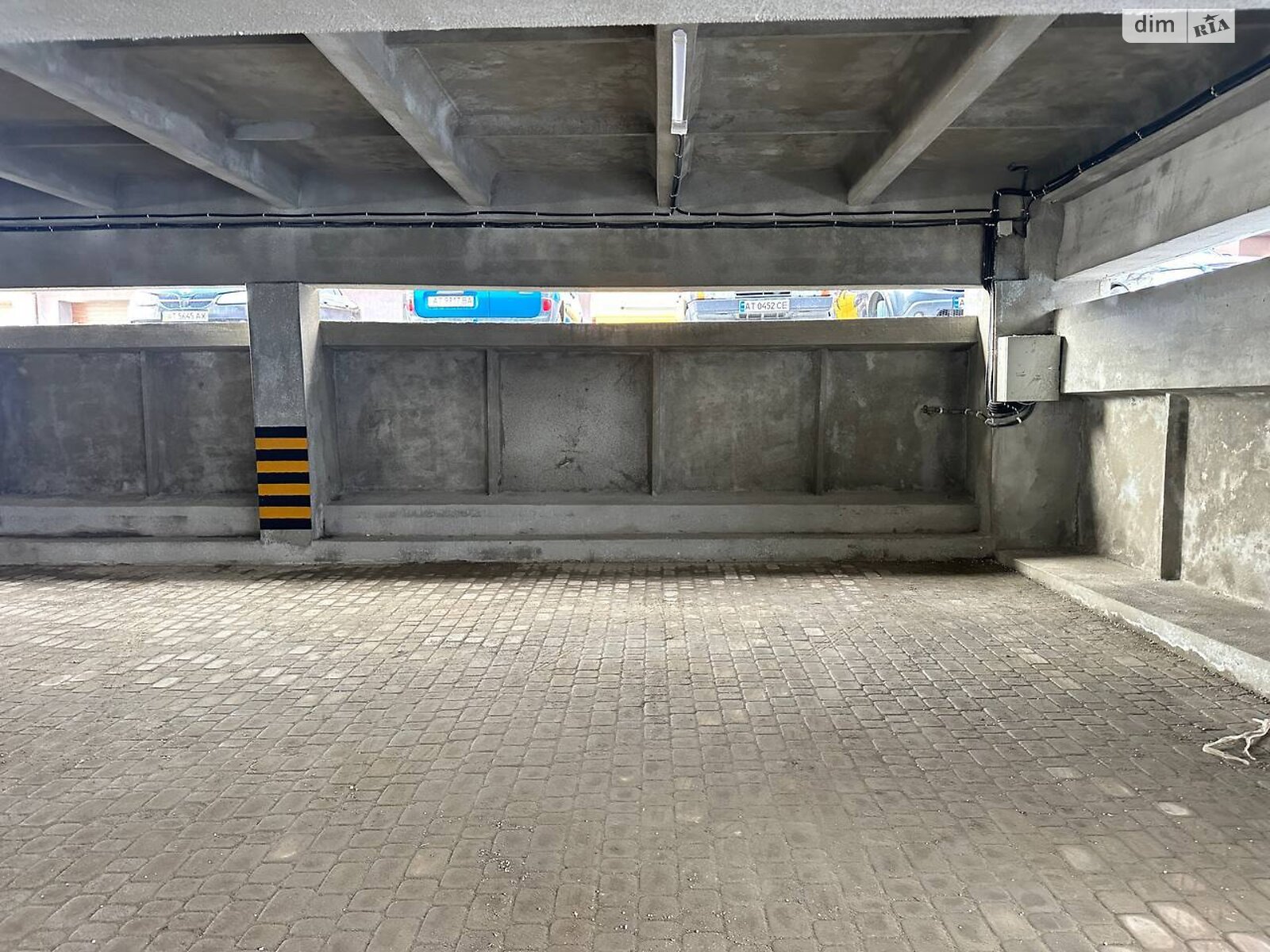 Место в подземном паркинге универсальный в Ивано-Франковске, площадь 17.2 кв.м. фото 1