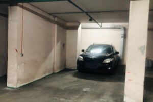 Место в подземном паркинге под легковое авто в Киеве, площадь 22 кв.м. фото 2