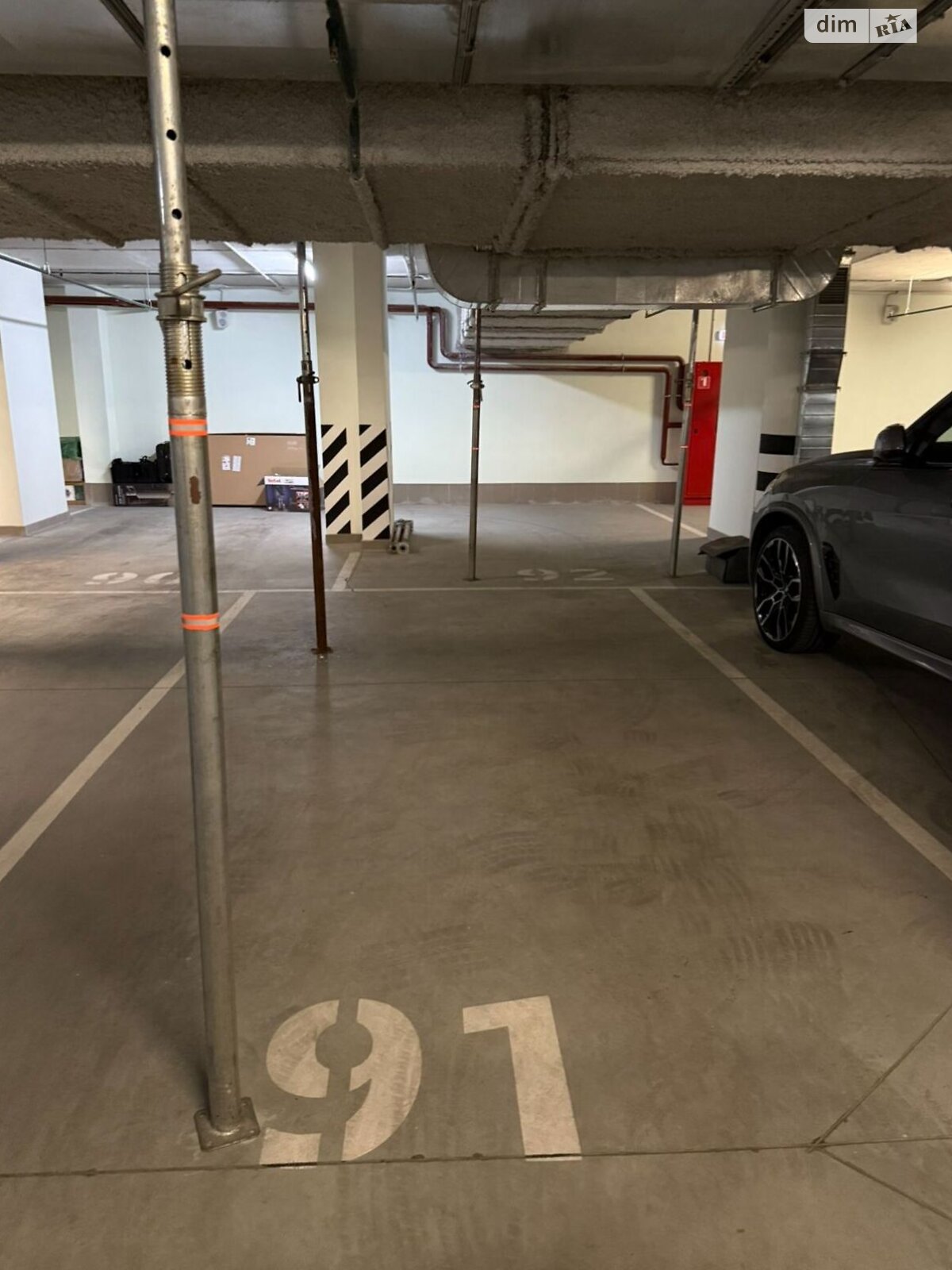Місце в підземному паркінгу під легкове авто в Києві, площа 34 кв.м. фото 1