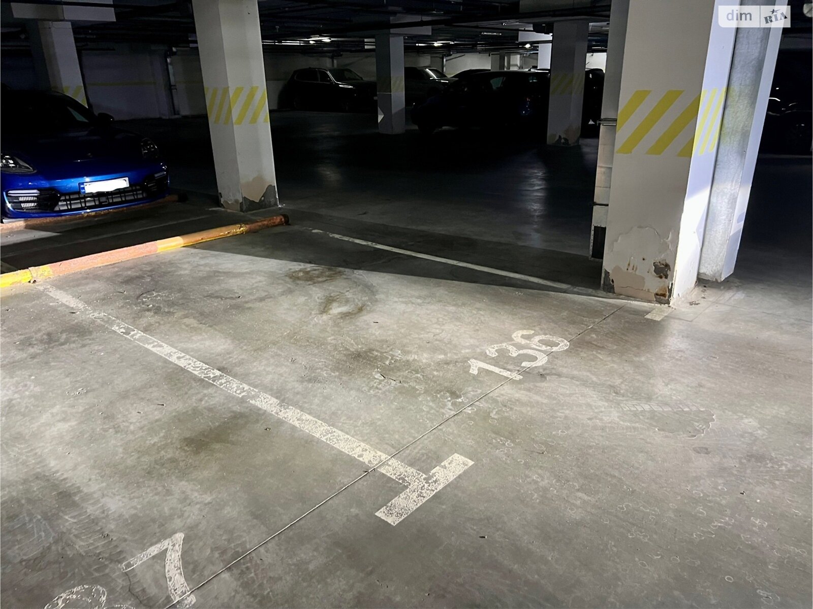Место в подземном паркинге под легковое авто в Киеве, площадь 13.3 кв.м. фото 1 Место в подземном паркинге под легковое авто в Киеве, площадь 13.3 кв.м. фото 1