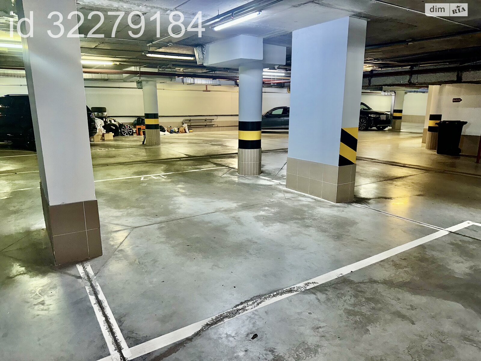 Место в подземном паркинге универсальный в Киеве, площадь 21.1 кв.м. фото 1