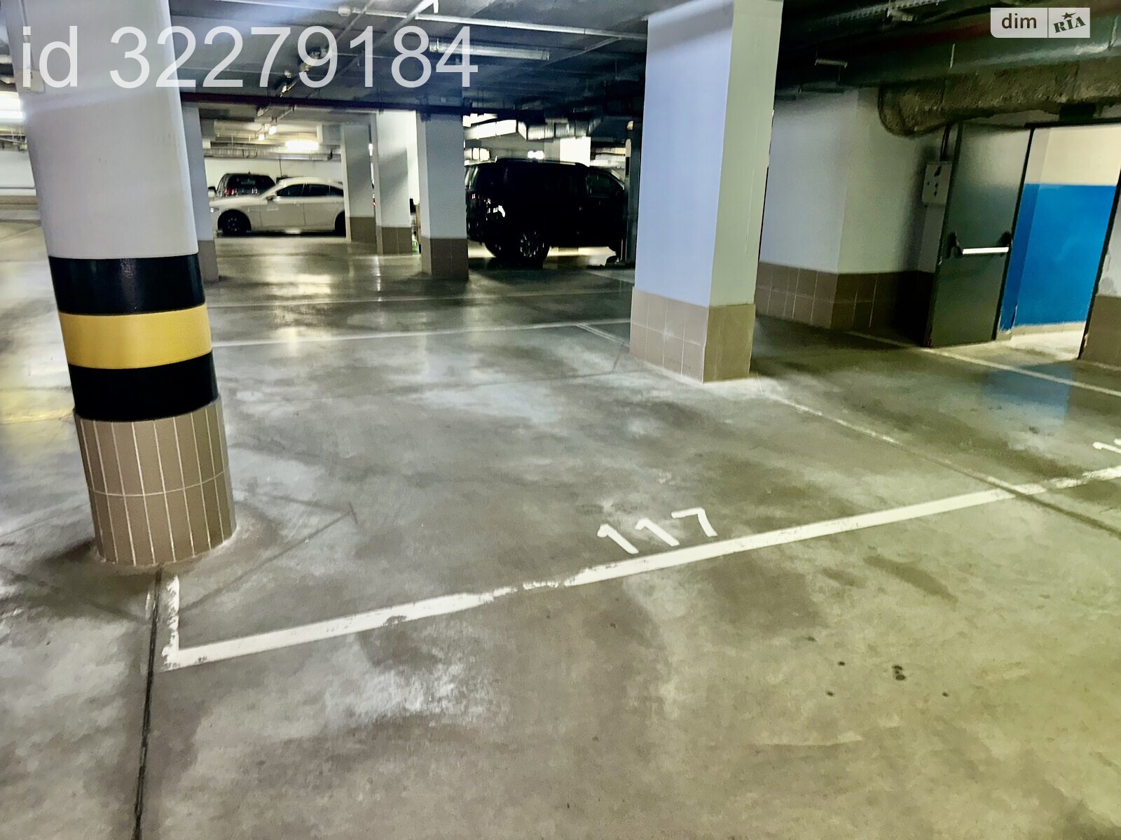 Место в подземном паркинге универсальный в Киеве, площадь 21.1 кв.м. фото 1