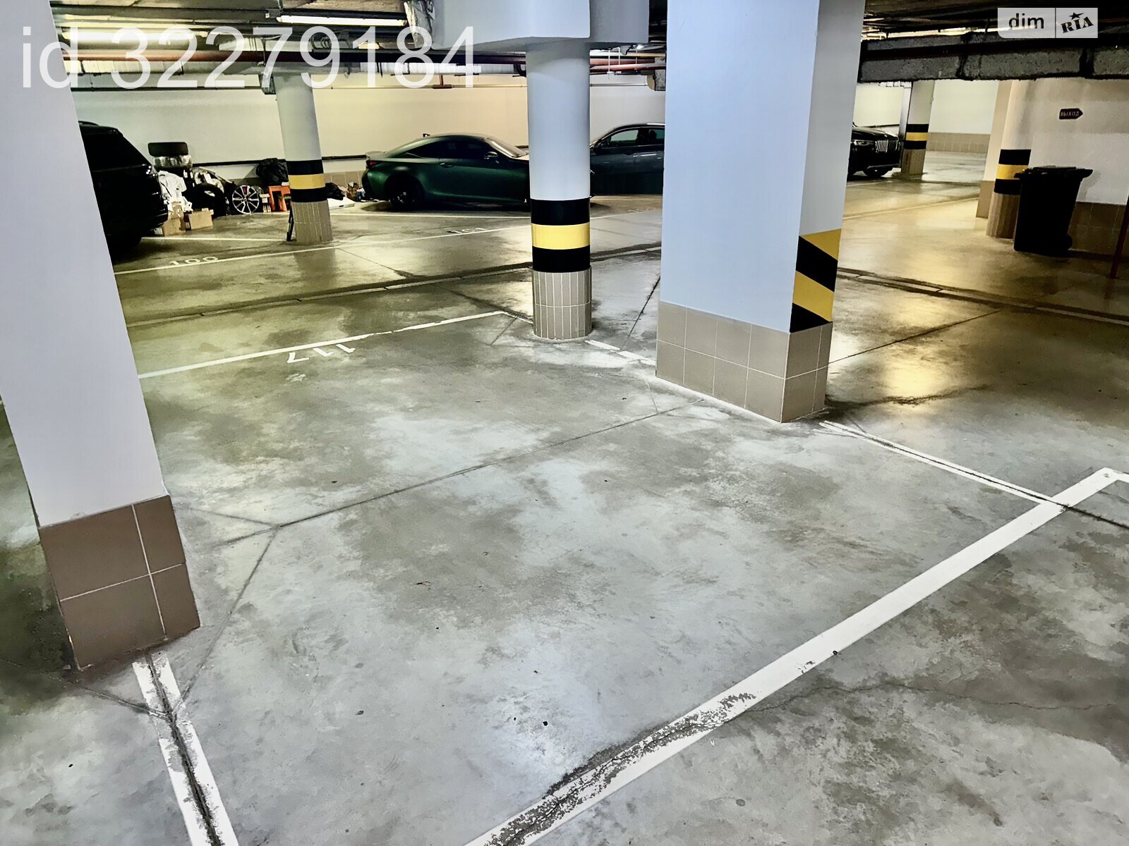 Место в подземном паркинге универсальный в Киеве, площадь 21.1 кв.м. фото 1