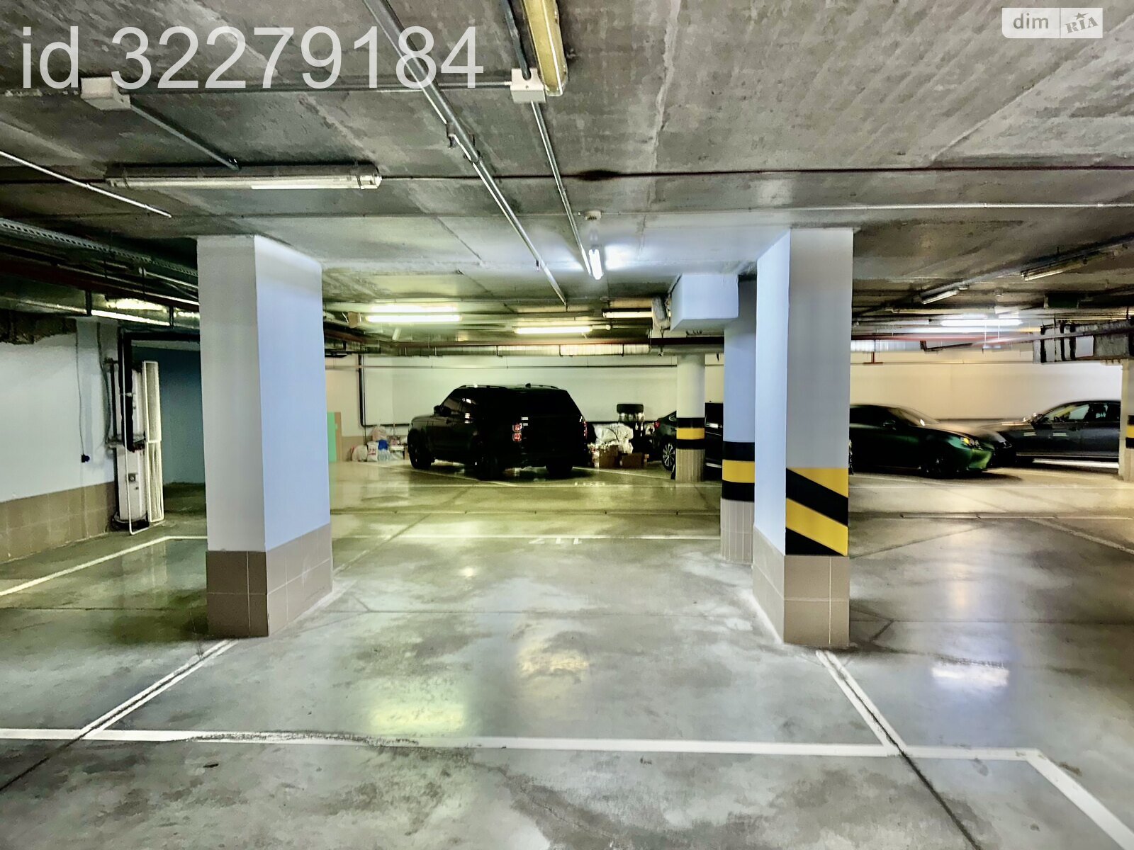 Место в подземном паркинге универсальный в Киеве, площадь 21.1 кв.м. фото 1