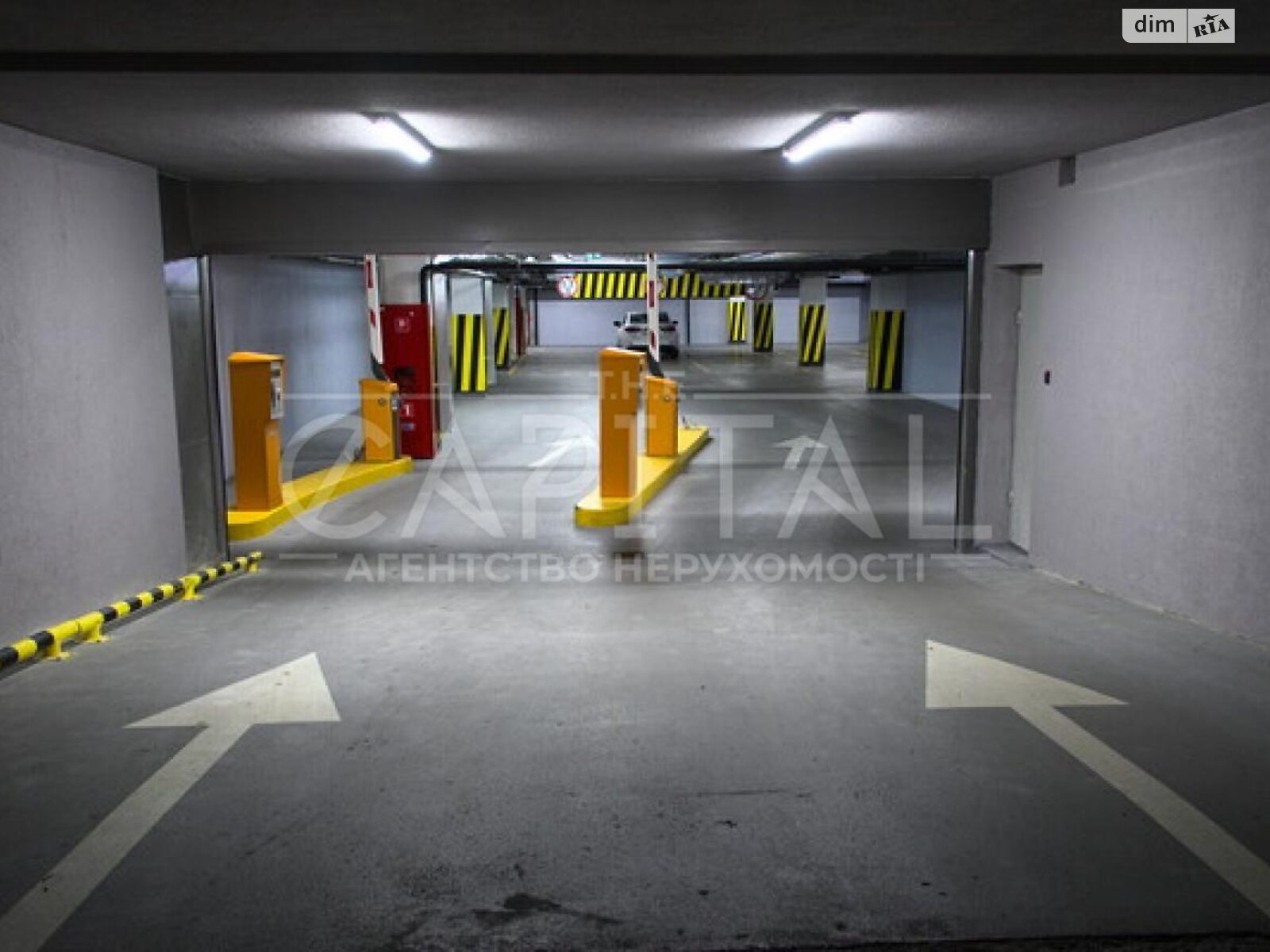 Місце в підземному паркінгу під легкове авто в Києві, площа 25 кв.м. фото 1