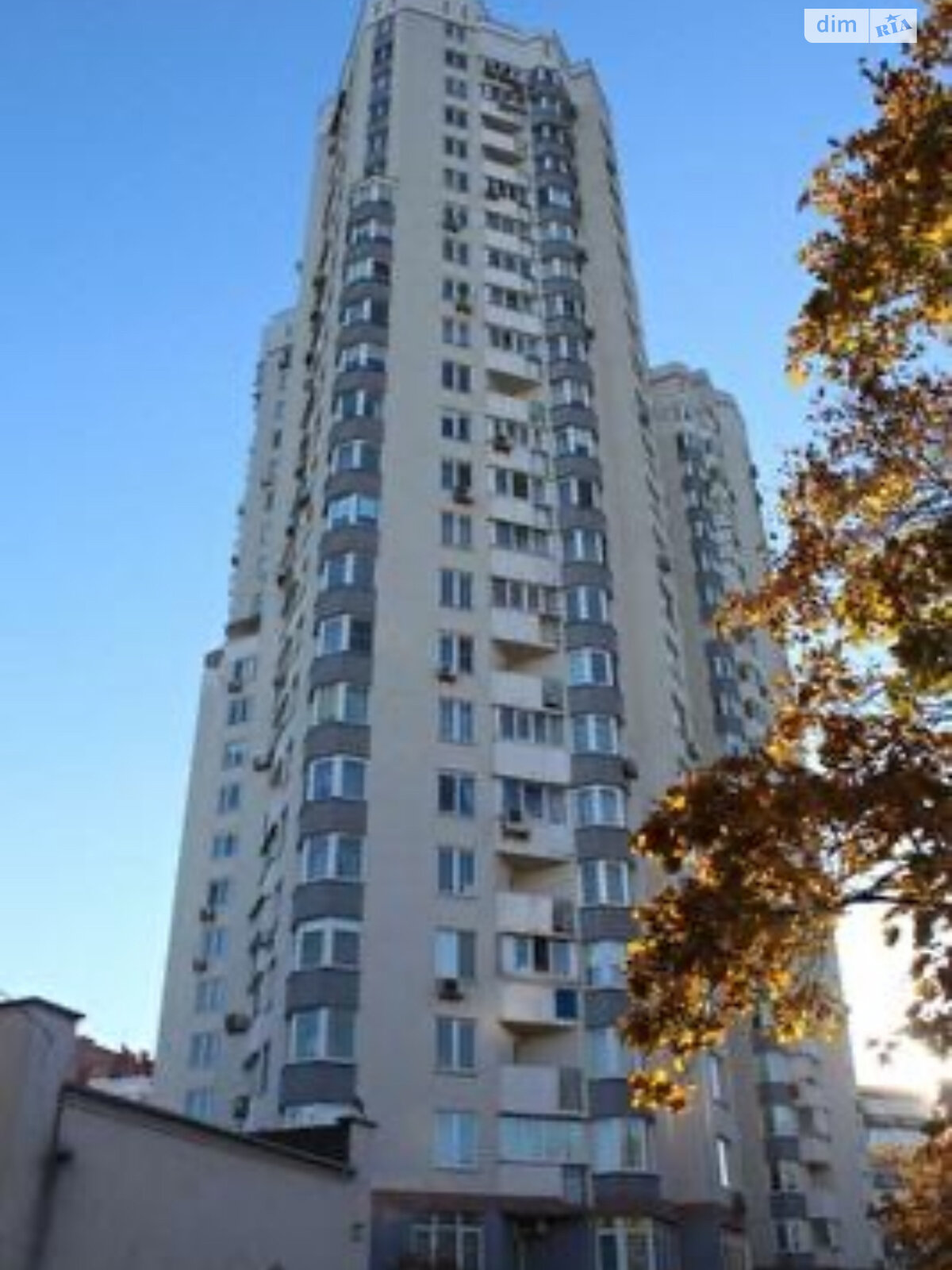 Место в подземном паркинге под легковое авто в Киеве, площадь 14.3 кв.м. фото 1 Место в подземном паркинге под легковое авто в Киеве, площадь 14.3 кв.м. фото 1
