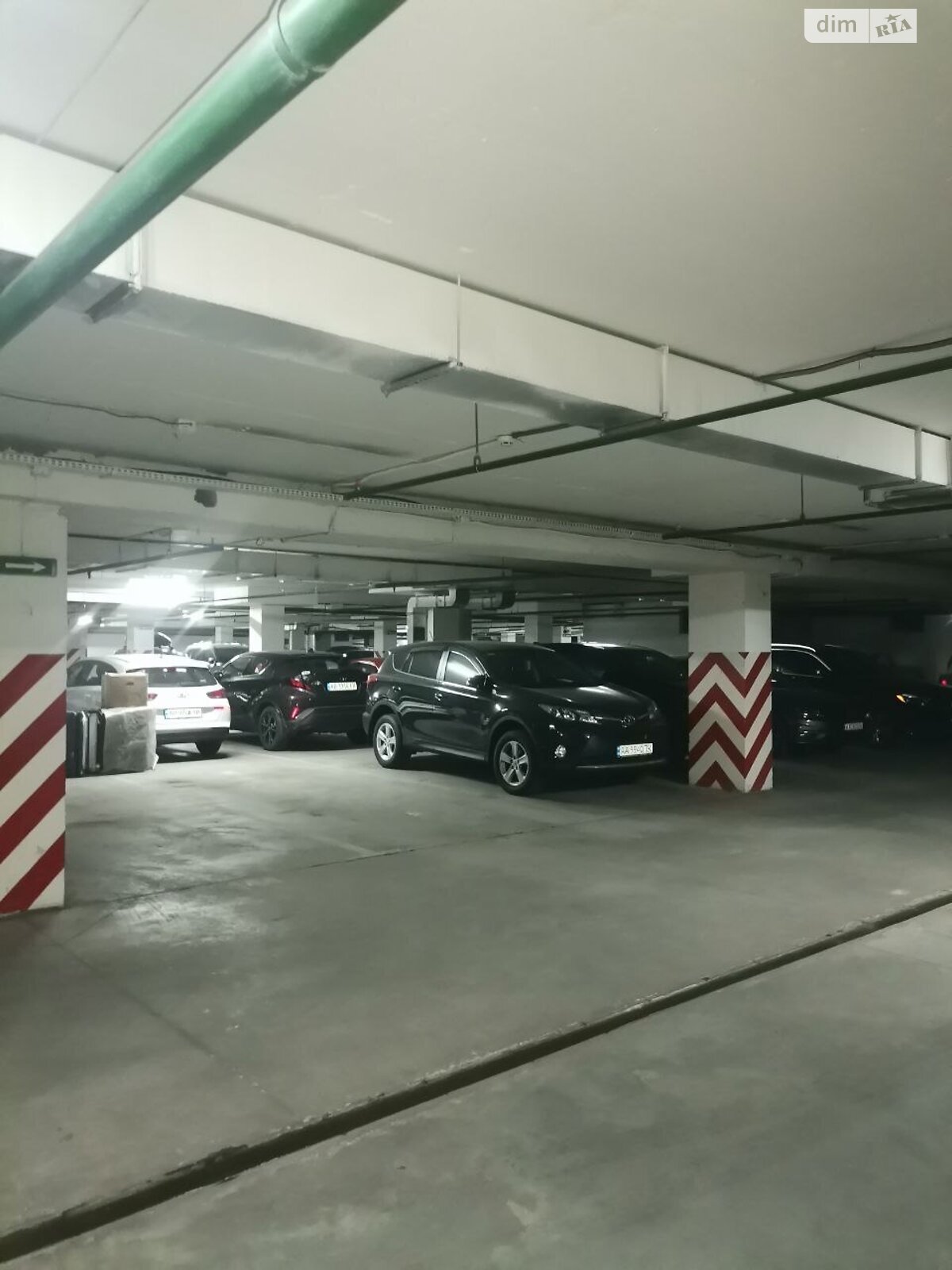 Место в подземном паркинге под легковое авто в Киеве, площадь 14 кв.м. фото 1 Место в подземном паркинге под легковое авто в Киеве, площадь 14 кв.м. фото 1