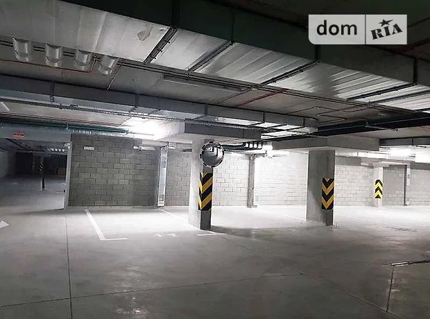 Место в подземном паркинге универсальный в Киеве, площадь 15 кв.м. фото 2 Место в подземном паркинге универсальный в Киеве, площадь 15 кв.м. фото 2