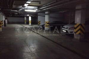 Место в подземном паркинге под легковое авто в Киеве, площадь 19 кв.м. фото 2