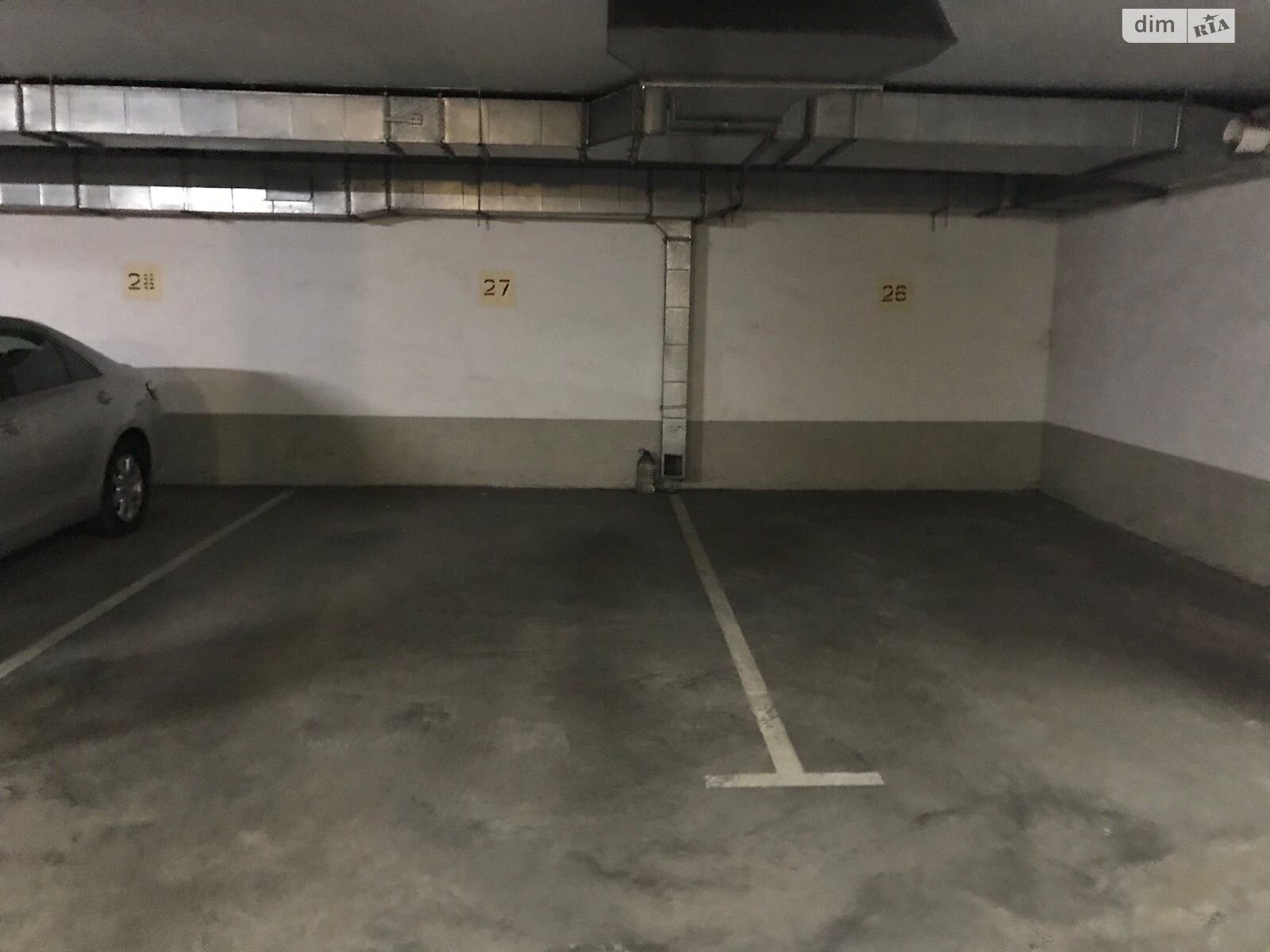 Место в подземном паркинге под легковое авто в Киеве, площадь 16.9 кв.м. фото 1 Место в подземном паркинге под легковое авто в Киеве, площадь 16.9 кв.м. фото 1