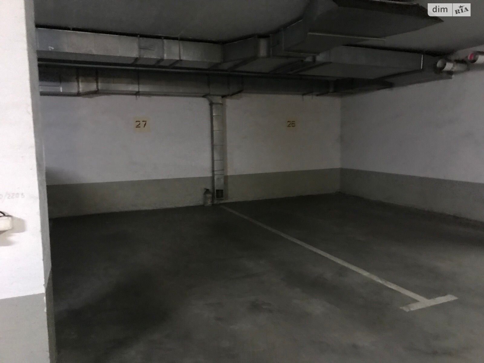 Место в подземном паркинге под легковое авто в Киеве, площадь 16.9 кв.м. фото 1 Место в подземном паркинге под легковое авто в Киеве, площадь 16.9 кв.м. фото 1