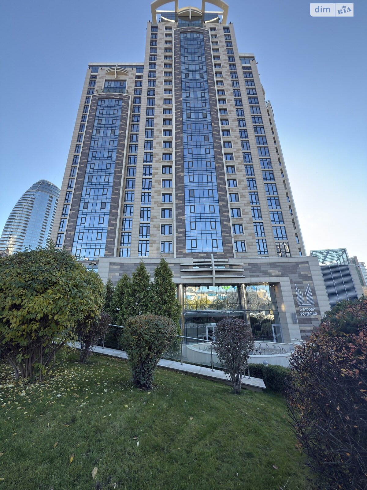 Місце в підземному паркінгу під легкове авто в Києві, площа 41 кв.м. фото 1 Місце в підземному паркінгу під легкове авто в Києві, площа 41 кв.м. фото 1