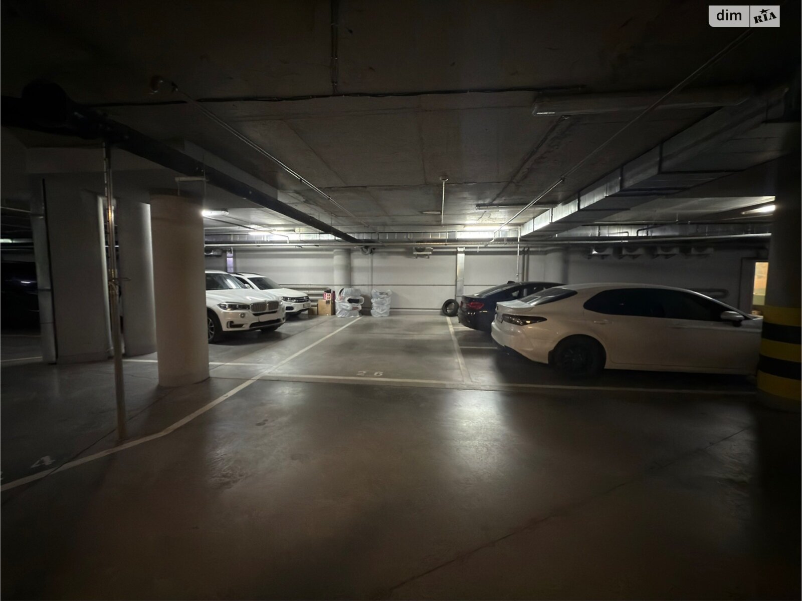 Місце в підземному паркінгу під легкове авто в Києві, площа 25 кв.м. фото 1 Місце в підземному паркінгу під легкове авто в Києві, площа 25 кв.м. фото 1