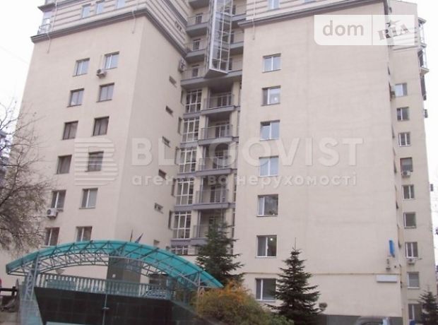 Место в подземном паркинге под легковое авто в Киеве, площадь 16.2 кв.м. фото 1 Место в подземном паркинге под легковое авто в Киеве, площадь 16.2 кв.м. фото 1