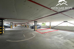 Место в подземном паркинге под легковое авто в Киеве, площадь 15.26 кв.м. фото 2