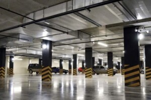 Место в подземном паркинге под легковое авто в Лиманке, площадь 15 кв.м. фото 2