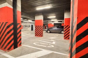 Місце в підземному паркінгу під легкове авто в Львові, площа 18 кв.м. фото 2 Місце в підземному паркінгу під легкове авто в Львові, площа 18 кв.м. фото 2