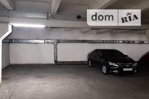 Место в подземном паркинге под легковое авто в Одессе, площадь 38 кв.м. фото 1