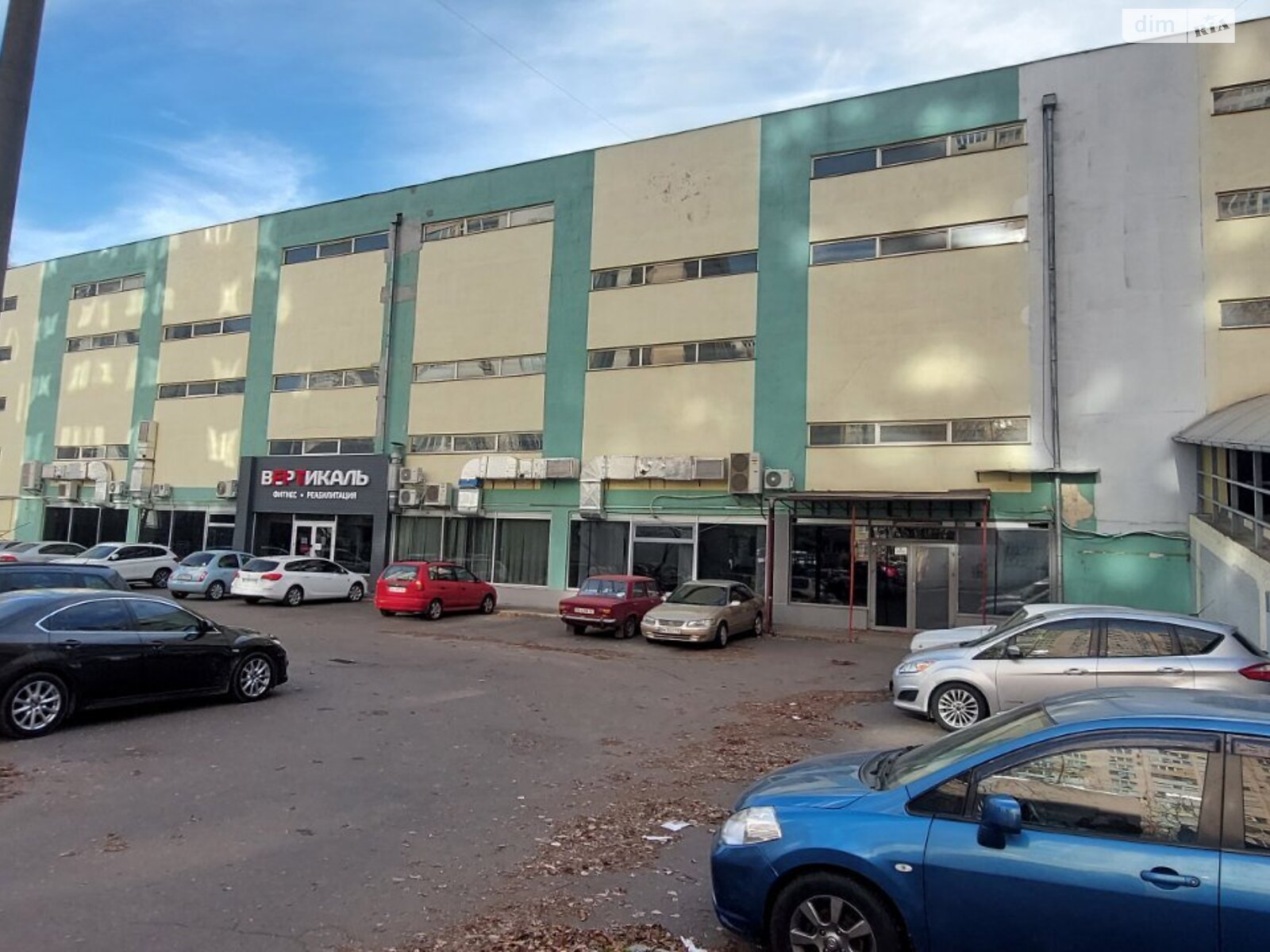 Место в подземном паркинге под легковое авто в Одессе, площадь 15 кв.м. фото 1 Место в подземном паркинге под легковое авто в Одессе, площадь 15 кв.м. фото 1