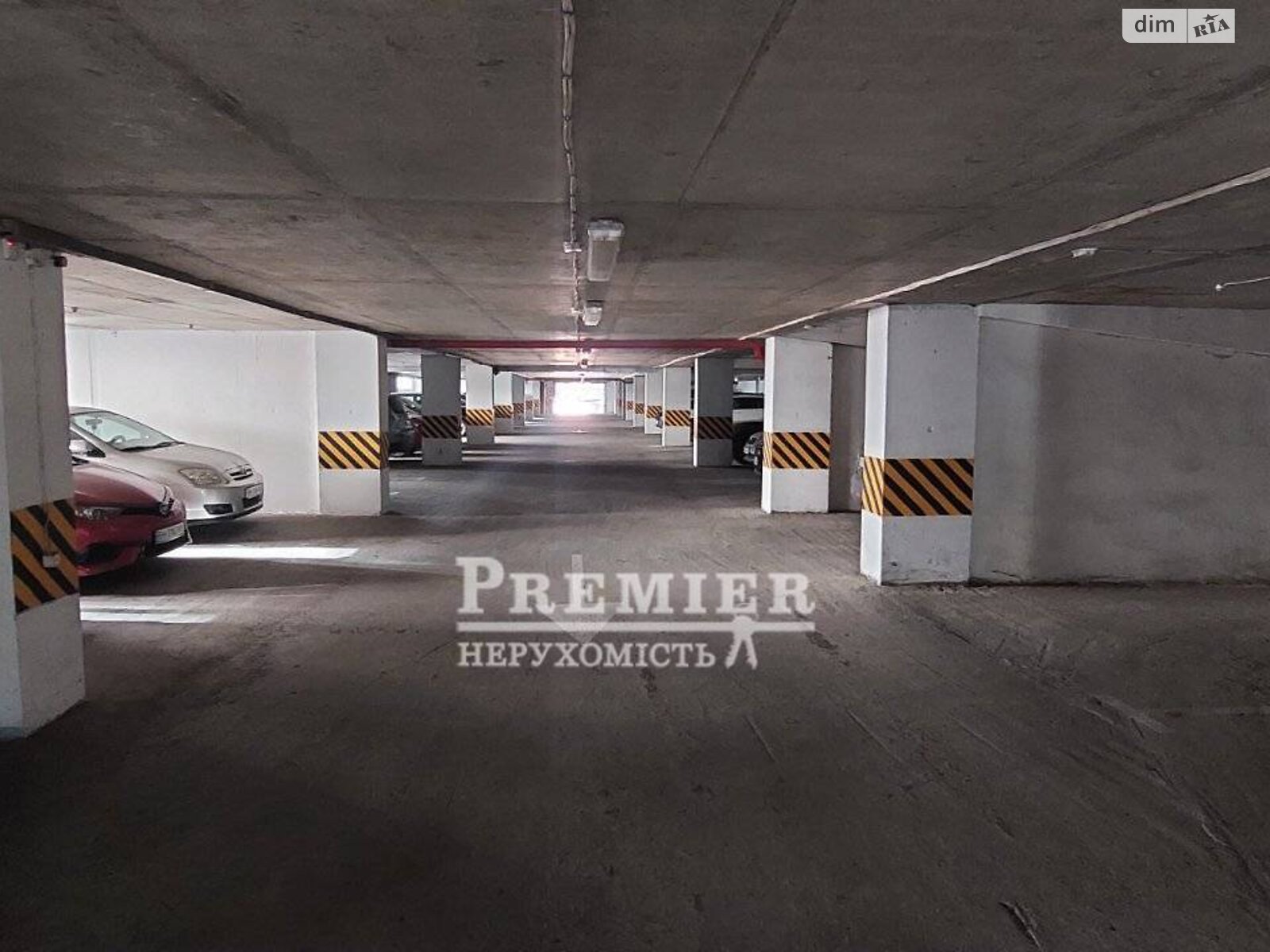 Место в подземном паркинге под легковое авто в Одессе, площадь 15 кв.м. фото 1 Место в подземном паркинге под легковое авто в Одессе, площадь 15 кв.м. фото 1