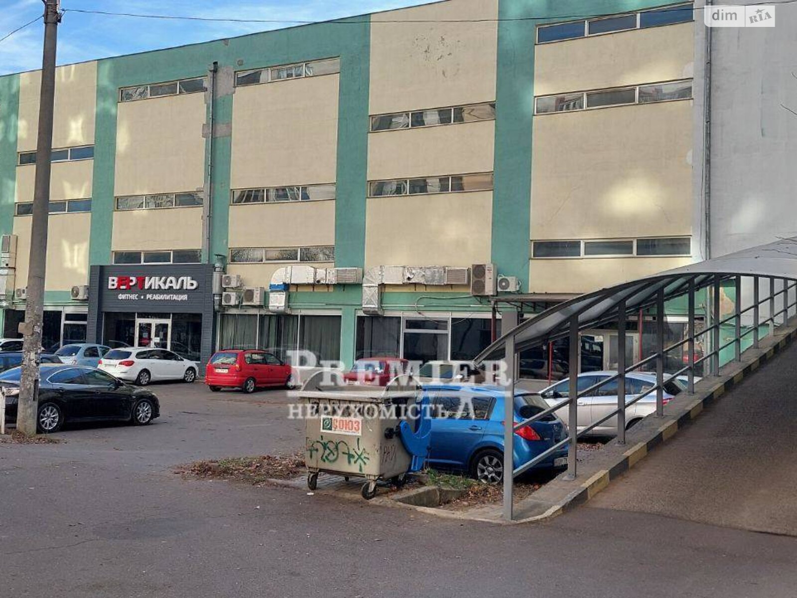 Место в подземном паркинге под легковое авто в Одессе, площадь 15 кв.м. фото 1 Место в подземном паркинге под легковое авто в Одессе, площадь 15 кв.м. фото 1