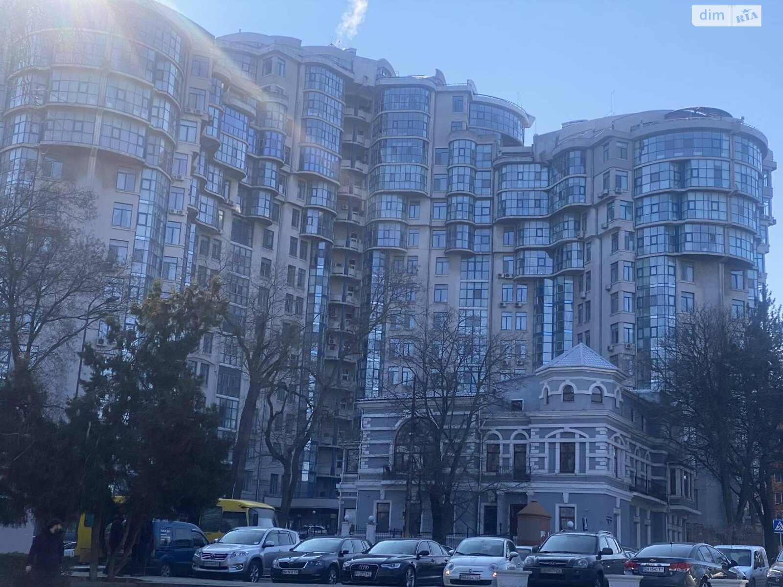 Место в подземном паркинге под легковое авто в Одессе, площадь 20 кв.м. фото 1 Место в подземном паркинге под легковое авто в Одессе, площадь 20 кв.м. фото 1
