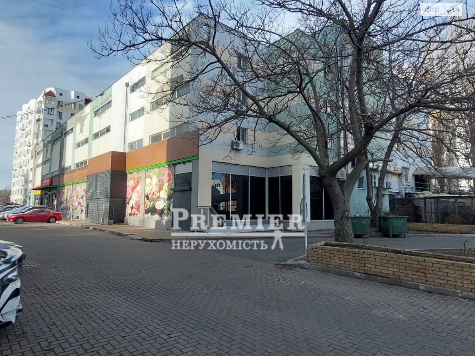 Місце в підземному паркінгу під легкове авто в Одесі, площа 15 кв.м. фото 1 Місце в підземному паркінгу під легкове авто в Одесі, площа 15 кв.м. фото 1