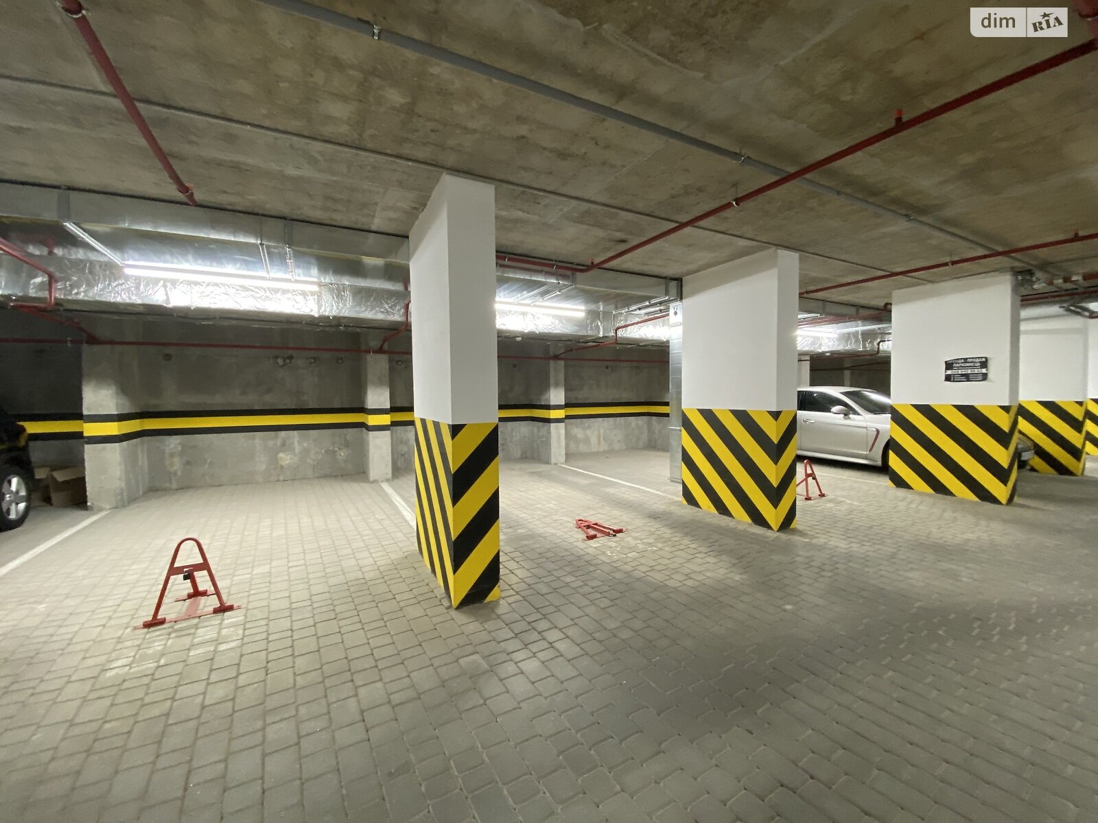 Место в подземном паркинге под легковое авто в Виннице, площадь 13 кв.м. фото 1 Место в подземном паркинге под легковое авто в Виннице, площадь 13 кв.м. фото 1