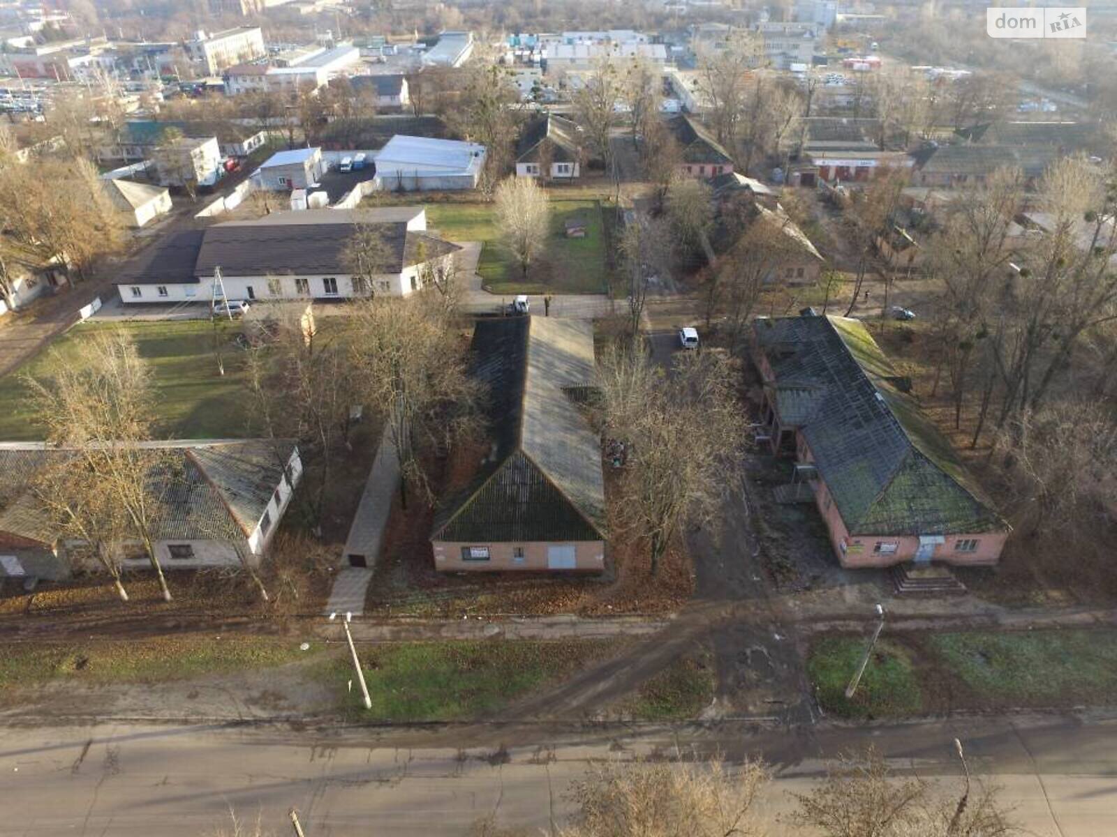 Коммерческое помещение в Черкассах, продажа по вул. Чорновола 257, район Химпоселок, цена: 86 800 долларов за объект фото 1 Коммерческое помещение в Черкассах, продажа по вул. Чорновола 257, район Химпоселок, цена: 86 800 долларов за объект фото 1