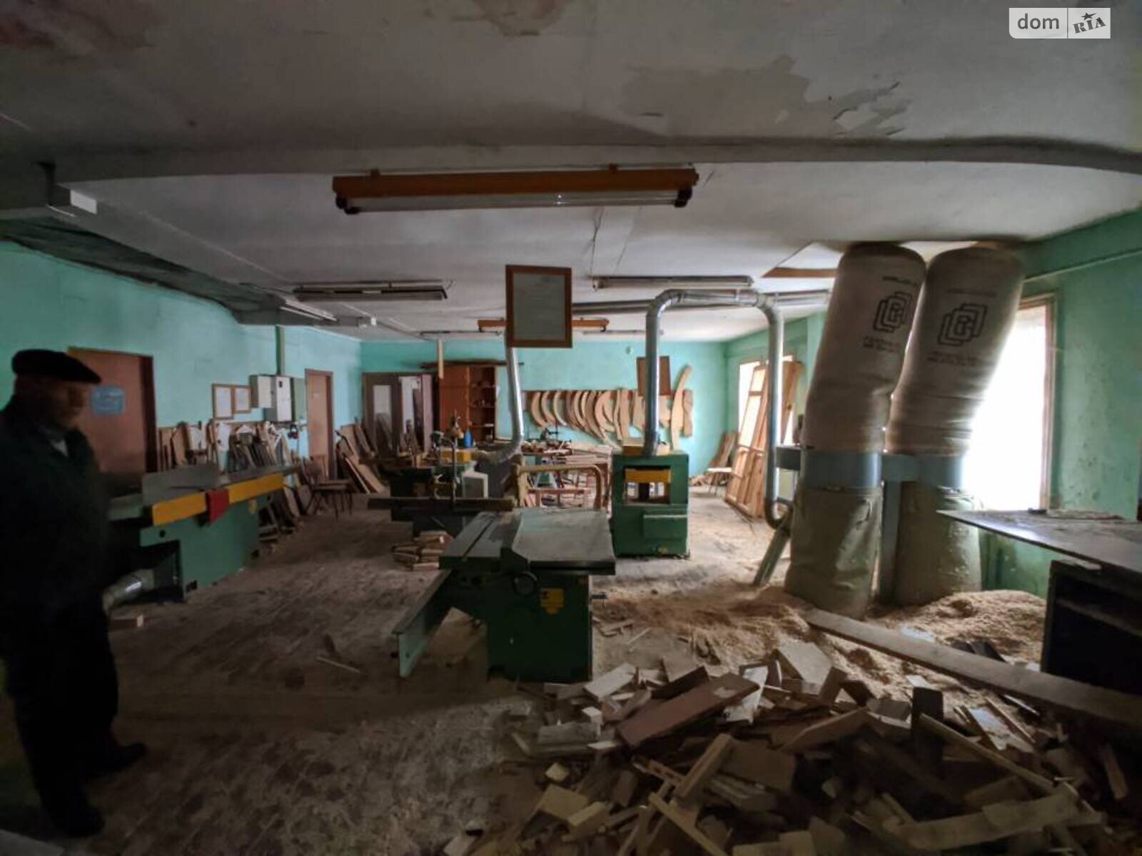 Коммерческое помещение в Черкассах, продажа по вул. Нечуй Левицького 30, район Химпоселок, цена: 68 250 долларов за объект фото 1 Коммерческое помещение в Черкассах, продажа по вул. Нечуй Левицького 30, район Химпоселок, цена: 68 250 долларов за объект фото 1