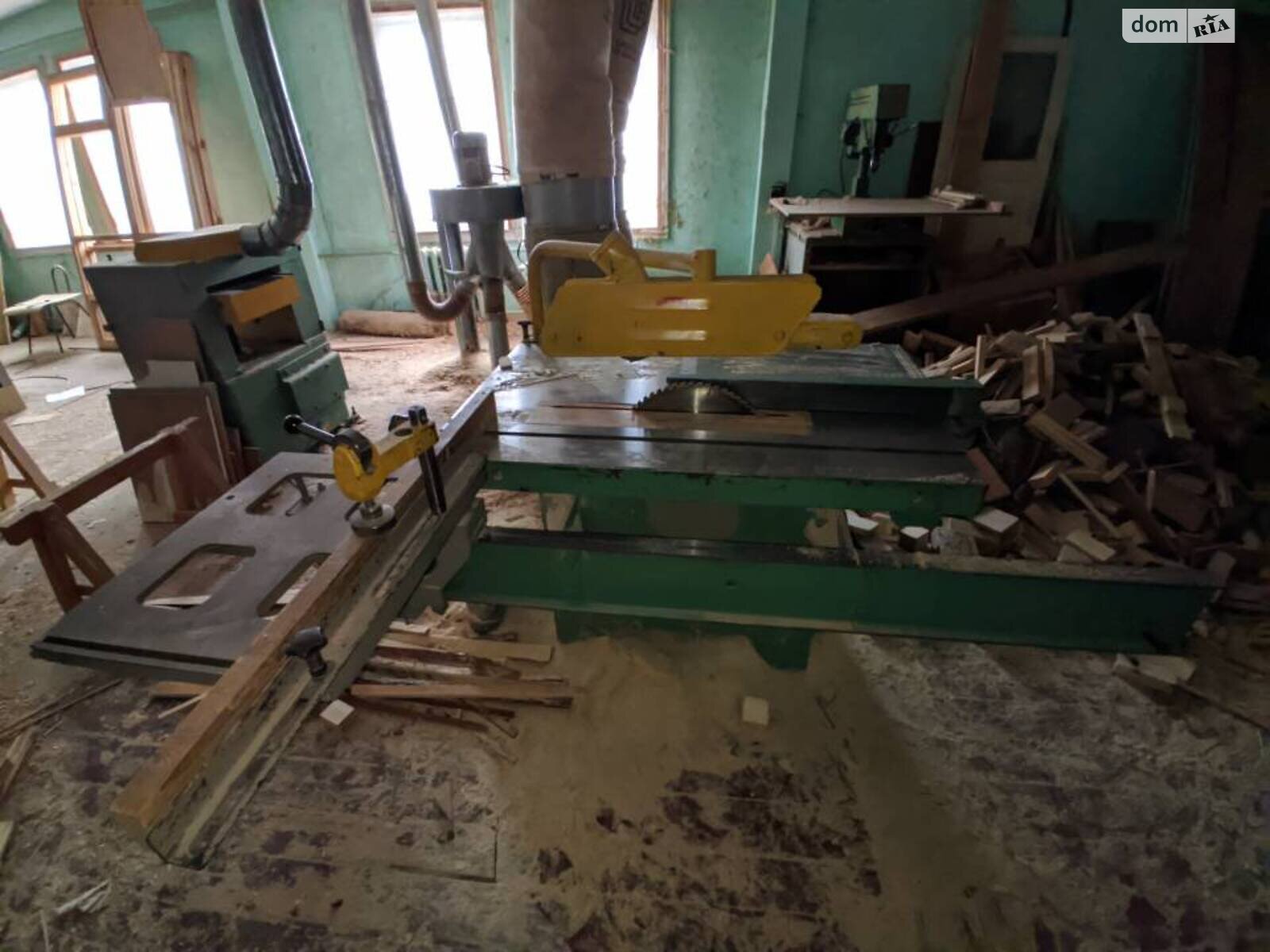 Коммерческое помещение в Черкассах, продажа по вул. Нечуй Левицького 30, район Химпоселок, цена: 68 250 долларов за объект фото 1 Коммерческое помещение в Черкассах, продажа по вул. Нечуй Левицького 30, район Химпоселок, цена: 68 250 долларов за объект фото 1