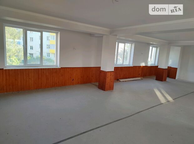 Помещение свободного назначения в Черновцах, продажа по Сталинграда) (Героев Крут Героев, район Бульвар Героев Сталинграда, цена: 300 000 долларов за объект фото 1 Помещение свободного назначения в Черновцах, продажа по Сталинграда) (Героев Крут Героев, район Бульвар Героев Сталинграда, цена: 300 000 долларов за объект фото 1