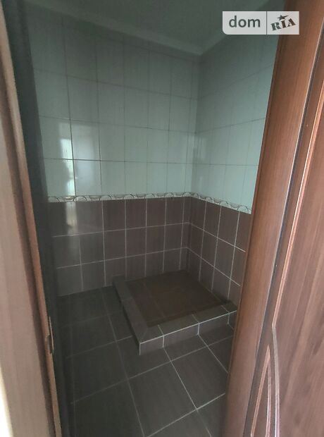 Помещение свободного назначения в Черновцах, продажа по Сталинграда) (Героев Крут Героев, район Бульвар Героев Сталинграда, цена: 300 000 долларов за объект фото 1 Помещение свободного назначения в Черновцах, продажа по Сталинграда) (Героев Крут Героев, район Бульвар Героев Сталинграда, цена: 300 000 долларов за объект фото 1