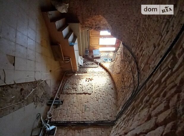 Приміщення вільного призначення в Чернівцях, продаж по площа Соборна, район Героїв Майдану, ціна: 148 000 долларів за об’єкт фото 1 Приміщення вільного призначення в Чернівцях, продаж по площа Соборна, район Героїв Майдану, ціна: 148 000 долларів за об’єкт фото 1