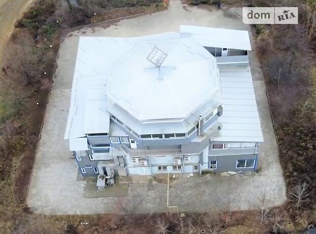 Помещение свободного назначения в Черновцах, продажа по Коммунальщиков улица 1д, район Первомайский, цена: 235 000 долларов за объект фото 1 Помещение свободного назначения в Черновцах, продажа по Коммунальщиков улица 1д, район Первомайский, цена: 235 000 долларов за объект фото 1