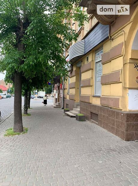 Коммерческое помещение в Черновцах, продажа по Главная улица 96, район Центр, цена: 22 000 долларов за объект фото 1 Коммерческое помещение в Черновцах, продажа по Главная улица 96, район Центр, цена: 22 000 долларов за объект фото 1