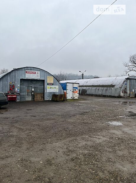 Комерційне приміщення в Чернівцях, продаж по Синельникова Миколи вулиця, район Калічанка, ціна: 1 000 000 долларів за об’єкт фото 1 Комерційне приміщення в Чернівцях, продаж по Синельникова Миколи вулиця, район Калічанка, ціна: 1 000 000 долларів за об’єкт фото 1