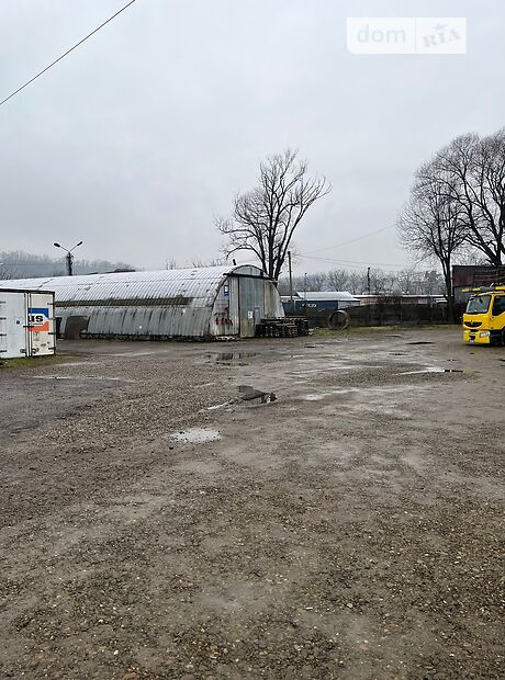 Комерційне приміщення в Чернівцях, продаж по Синельникова Миколи вулиця, район Калічанка, ціна: 1 000 000 долларів за об’єкт фото 1 Комерційне приміщення в Чернівцях, продаж по Синельникова Миколи вулиця, район Калічанка, ціна: 1 000 000 долларів за об’єкт фото 1