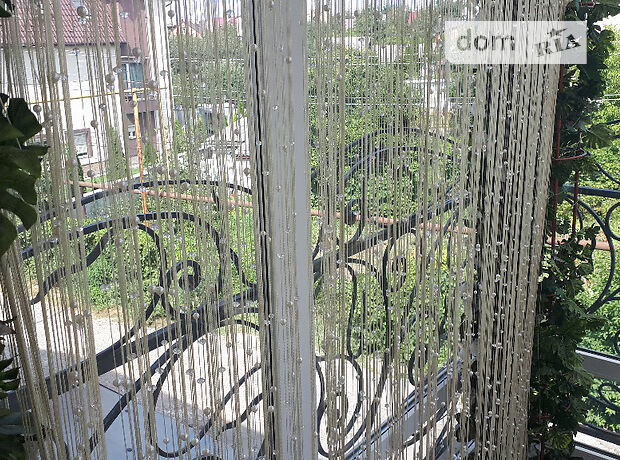 Приміщення вільного призначення в Чернівцях, продаж по Кошового Олега вулиця, район Сторожинецька, ціна: 430 000 долларів за об’єкт фото 1 Приміщення вільного призначення в Чернівцях, продаж по Кошового Олега вулиця, район Сторожинецька, ціна: 430 000 долларів за об’єкт фото 1