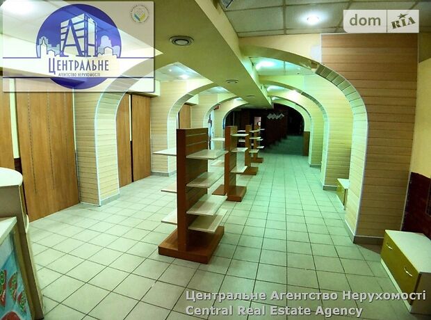 Помещение свободного назначения в Черновцах, продажа по Доброго Александра улица 9, район Центр, цена: 68 000 долларов за объект фото 1 Помещение свободного назначения в Черновцах, продажа по Доброго Александра улица 9, район Центр, цена: 68 000 долларов за объект фото 1